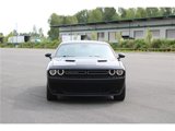 Used 2016 Dodge Challenger SXT image 2