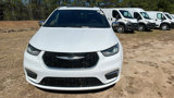 New 2025 Chrysler Pacifica Pinnacle image 3