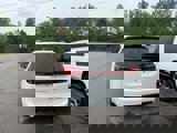 Used 2023 Chrysler Pacifica Limited image 4