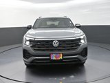 New 2025 Volkswagen Atlas Cross Sport SEL R-Line image 2