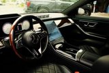 Used 2021 Mercedes-Benz S 580 4MATIC Sedan w/ 3D Technology Package image 3
