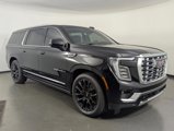 Used 2025 GMC Yukon XL Denali image 2