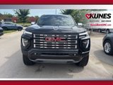 New 2025 GMC Canyon Denali image 3