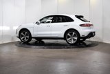 Used 2025 Porsche Macan image 2