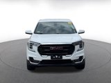 Used 2024 GMC Terrain SLE image 4