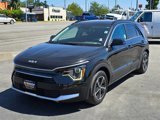Used 2023 Kia Niro LX image 3