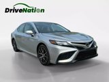 Used 2023 Toyota Camry SE image 3