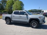 Used 2020 Toyota Tacoma TRD Off-Road image 2