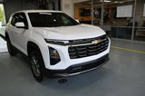New 2026 Chevrolet Equinox LT image 3