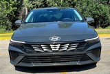 Certified 2025 Hyundai Elantra SEL image 2