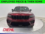 New 2025 Jeep Grand Cherokee Altitude image 2
