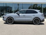 Used 2025 Porsche Cayenne image 2