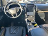Used 2023 Ford Edge Titanium image 5