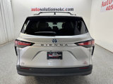 Used 2021 Toyota Sienna XLE image 6