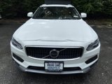 New 2026 Volvo V90 B6 Cross Country Ultra image 2
