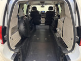 Used 2019 Dodge Grand Caravan SE image 2
