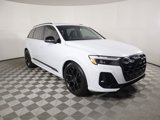 Used 2025 Audi SQ7 Premium Plus w/ Executive Package image 3