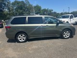 Used 2018 Toyota Sienna LE image 4