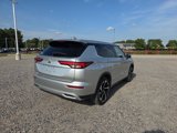 Used 2024 Mitsubishi Outlander FWD image 5