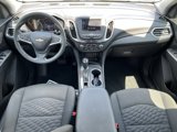 Used 2020 Chevrolet Equinox LT image 2