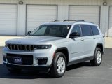 Used 2023 Jeep Grand Cherokee L Limited w/ Luxury Tech Group II image 3