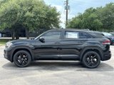 New 2025 Volkswagen Atlas Cross Sport SEL R-Line image 5