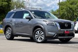 New 2025 Nissan Pathfinder SL image 2