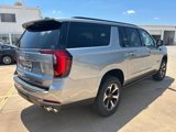 New 2025 GMC Yukon XL AT4 Ultimate w/ LPO, AT4 Appearance Package image 6