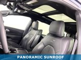 Used 2022 Chrysler Pacifica Touring-L w/ Uconnect Theater Family Group image 2