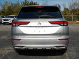 New 2025 Mitsubishi Outlander SEL image 5