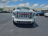 Used 2025 GMC Sierra 3500 Denali w/ Denali Reserve Package image 2