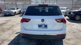 Used 2024 Volkswagen Tiguan SE image 5