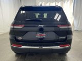 Used 2024 Jeep Grand Cherokee Limited image 3