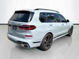 Used 2025 BMW X7 xDrive40i w/ M Sport Package image 4