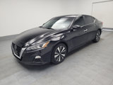 Used 2022 Nissan Altima 2.5 SV image 2
