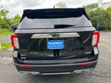 Used 2022 Ford Explorer XLT w/ Equipment Group 202A image 5