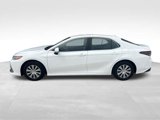 Used 2023 Toyota Camry LE image 5