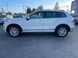 Used 2015 Volkswagen Touareg VR6 image 3