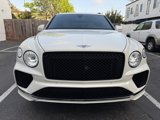 Used 2023 Bentley Bentayga image 2