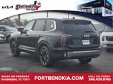 New 2025 Kia Telluride SX w/ SX Captain's Chair Package image 3