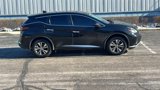 Used 2019 Nissan Murano S image 2