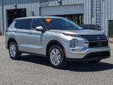 New 2025 Mitsubishi Outlander ES image 2