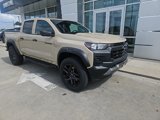 Used 2024 Chevrolet Colorado Trail Boss w/ Technology Package image 2