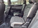 New 2025 Volkswagen Atlas Peak Edition SE image 5