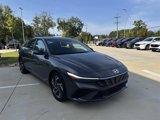 Used 2025 Hyundai Elantra Sport image 3