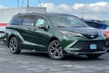New 2025 Toyota Sienna Platinum image 2