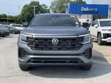 Used 2025 Volkswagen Atlas Cross Sport SEL R-Line image 2