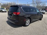 Used 2017 Chrysler Pacifica Limited w/ Advanced Safetytec Group image 2