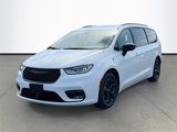 New 2025 Chrysler Pacifica Select image 3
