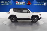 Used 2021 Jeep Renegade Trailhawk image 2